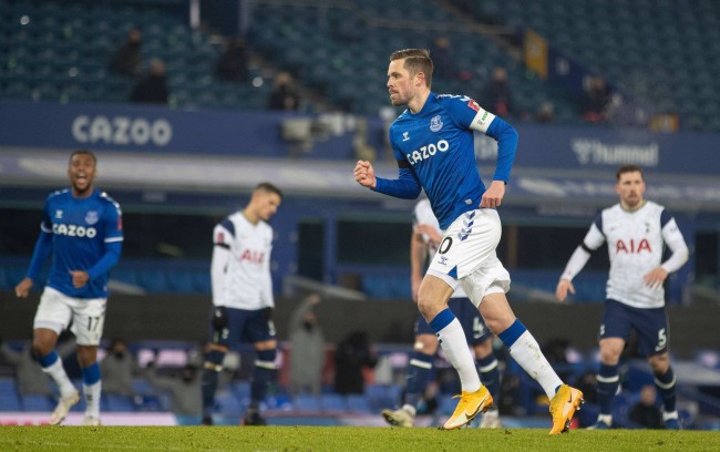 让曼联得到 让曼联得到