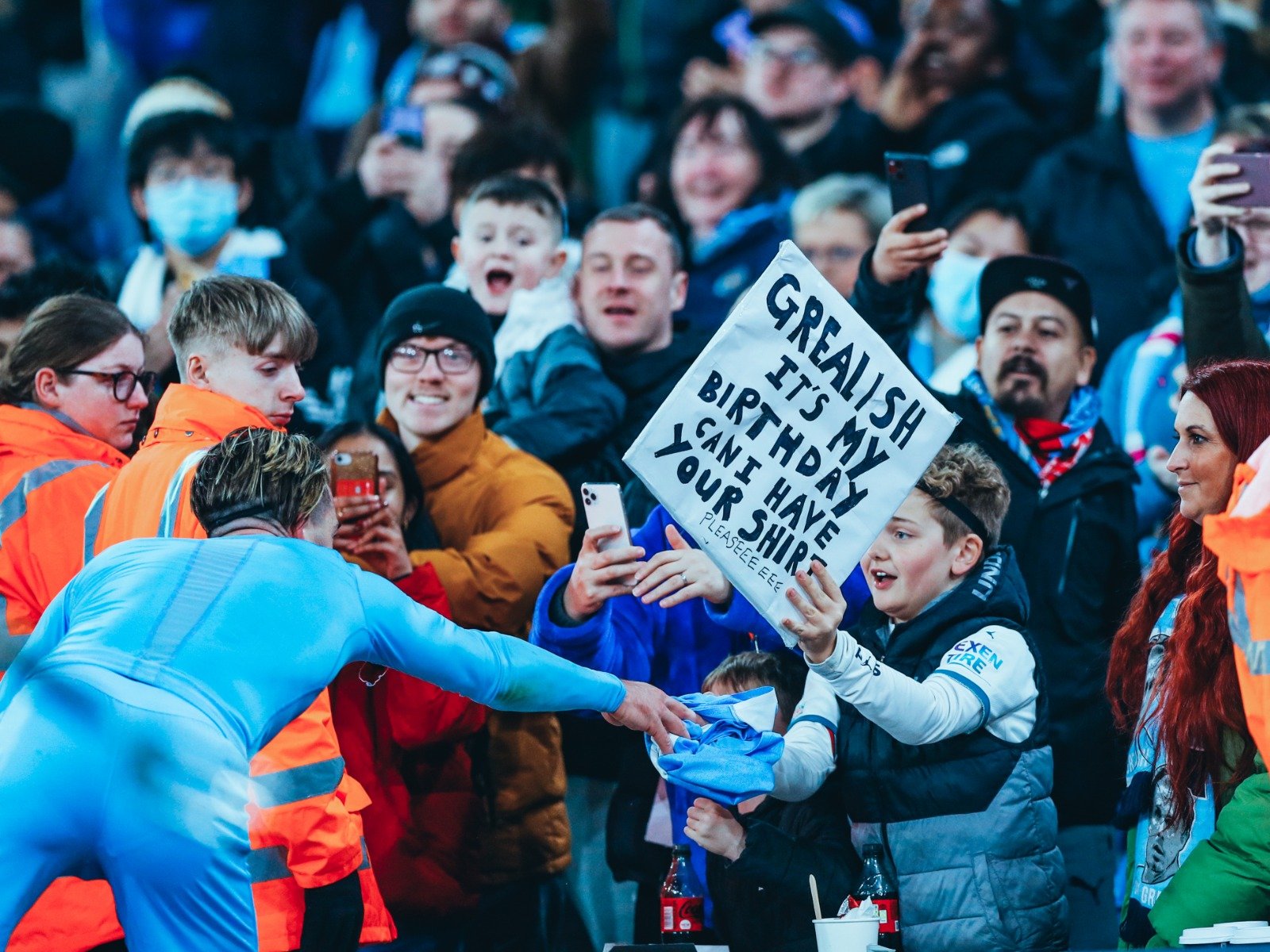 国家队的重 国家队的重