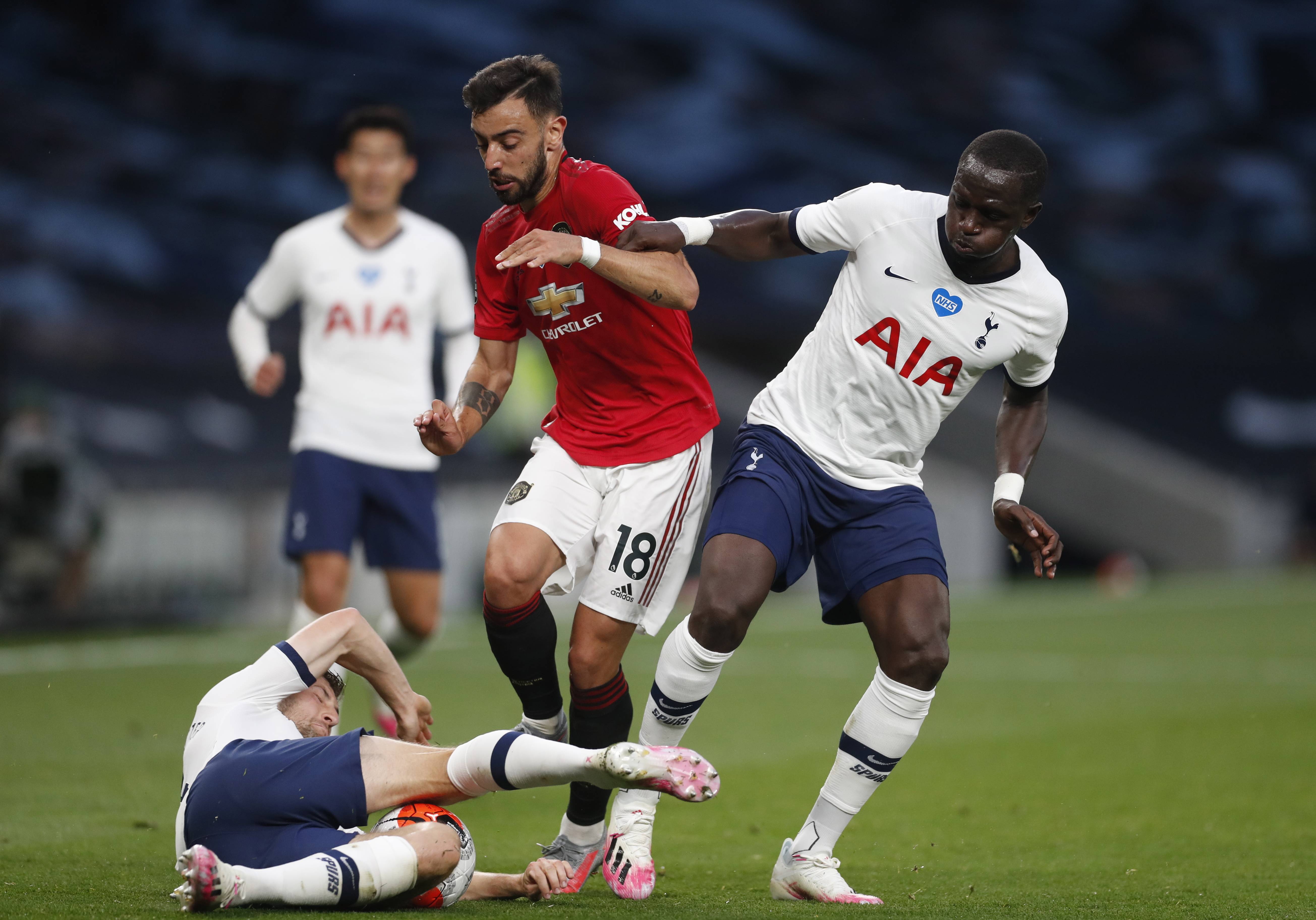 而展开了一 而展开了一